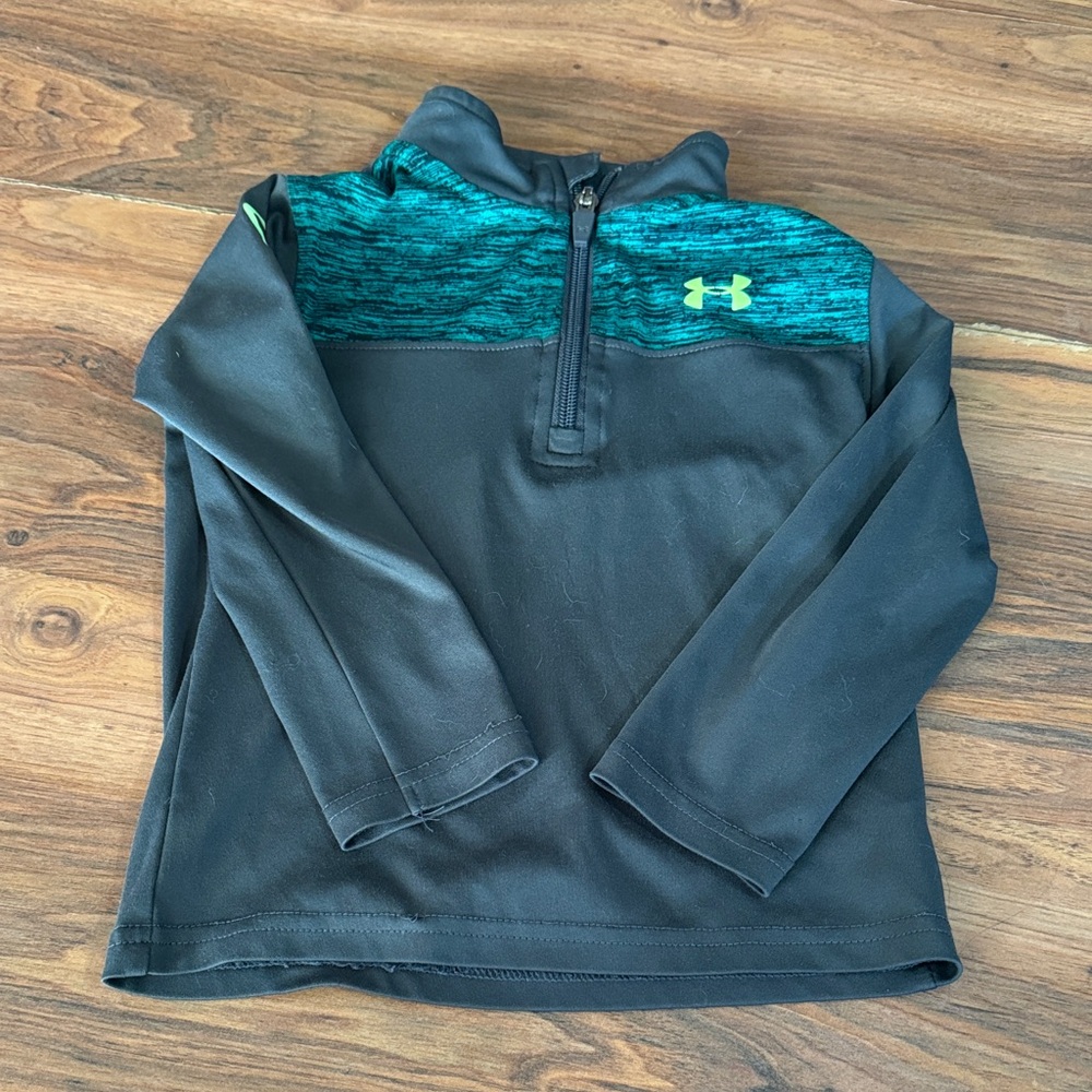 Under Armour Black and Green Half-Zip Top